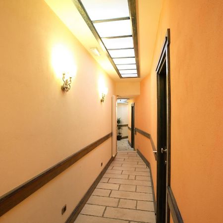 Bed and Breakfast Il Postale Кастель-ді-Сангро Екстер'єр фото